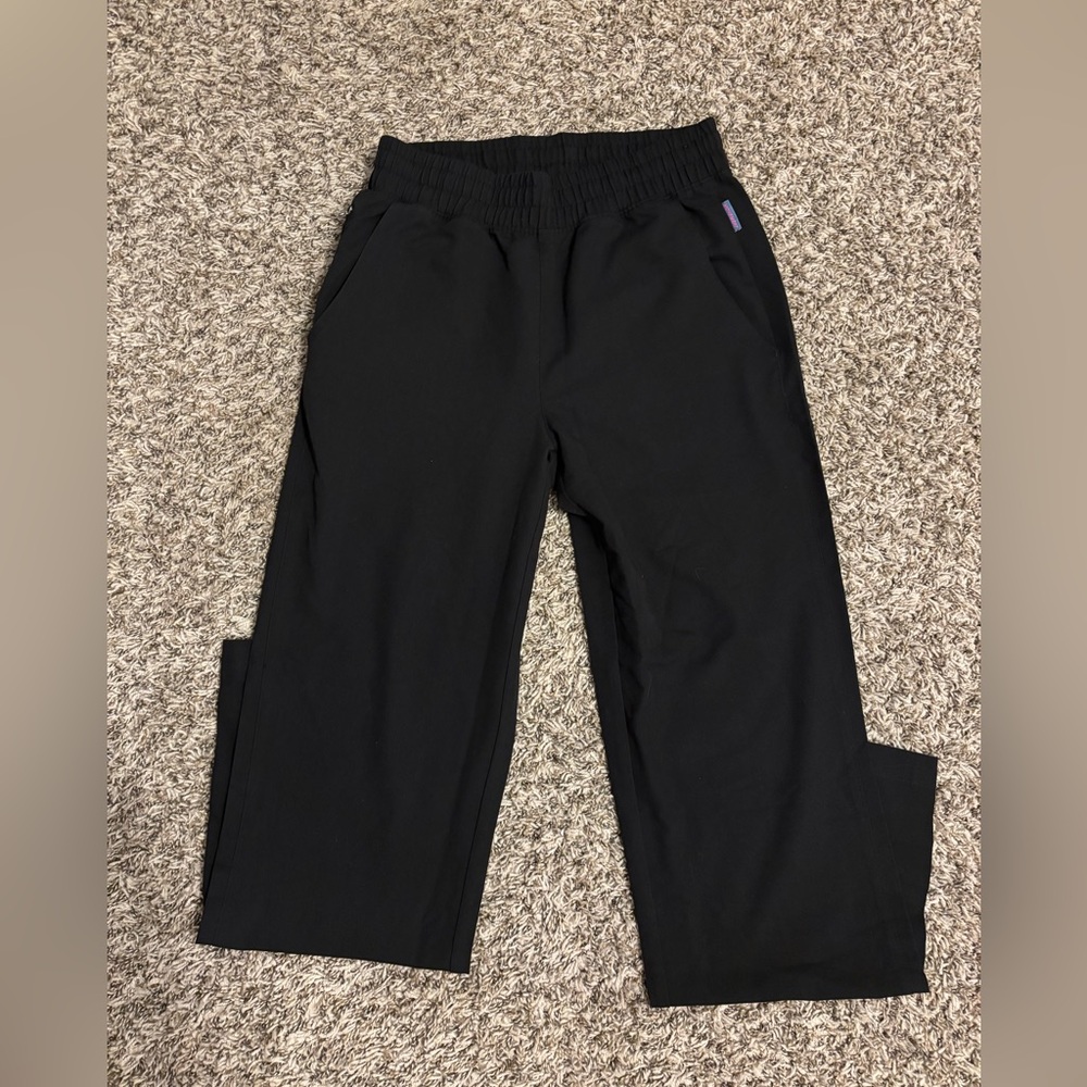 Movement by Butter-Soft Black Scrub Pants – Size Small